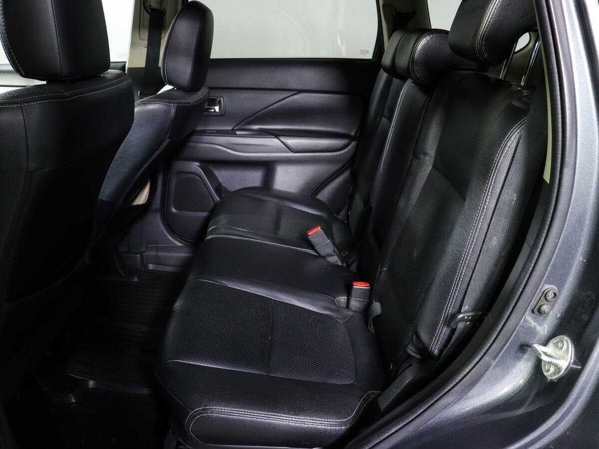 Mitsubishi Outlander б/у, 2013, Вариатор. Фото: #7