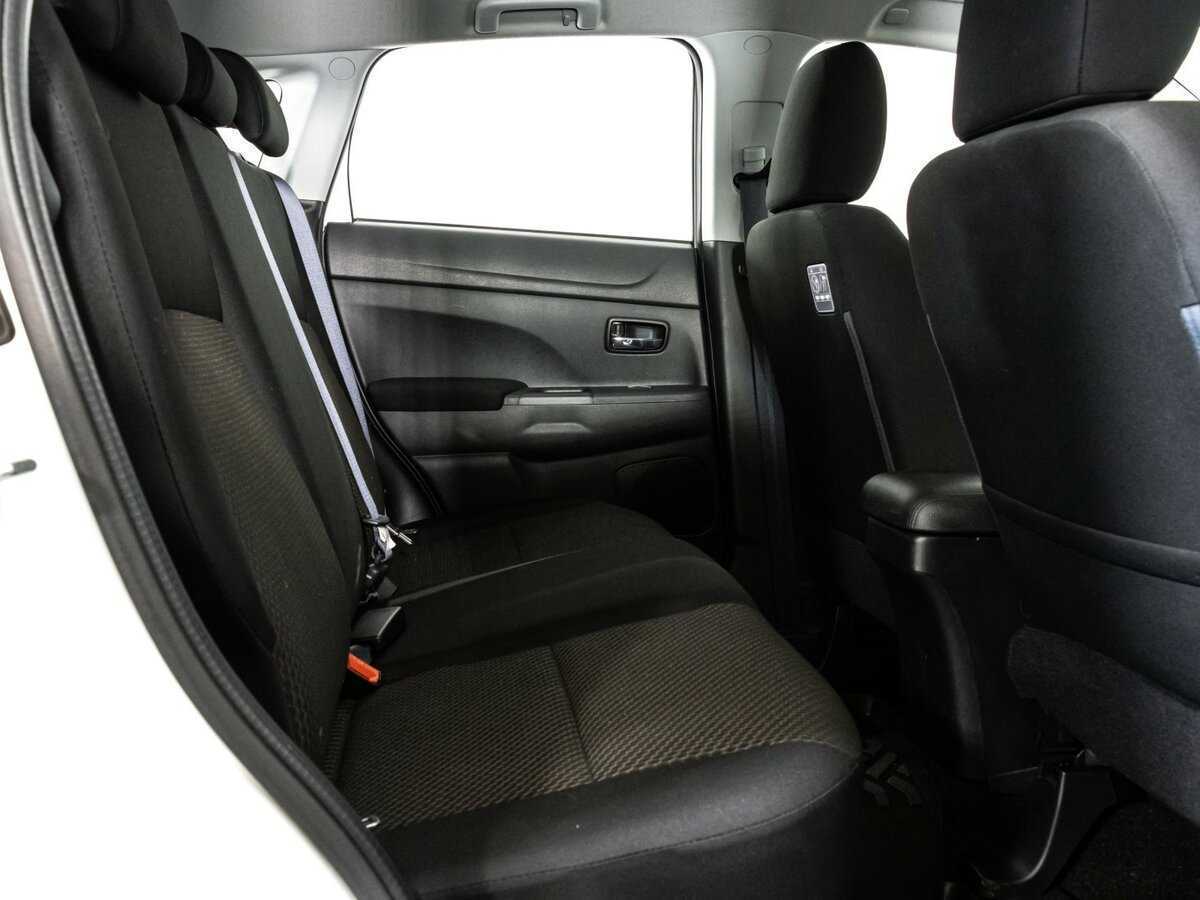 Mitsubishi ASX б/у, 2017, Механическая. Фото: #11