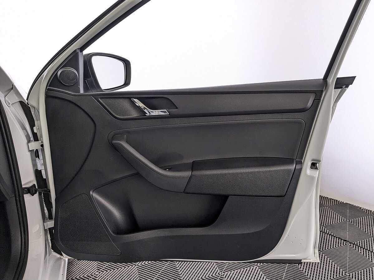 Skoda Rapid б/у, 2017, Механическая. Фото: #24