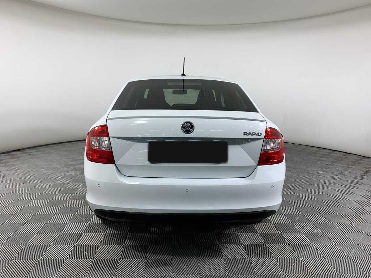 Skoda Rapid б/у, 2015, Роботизированная. Фото: #5