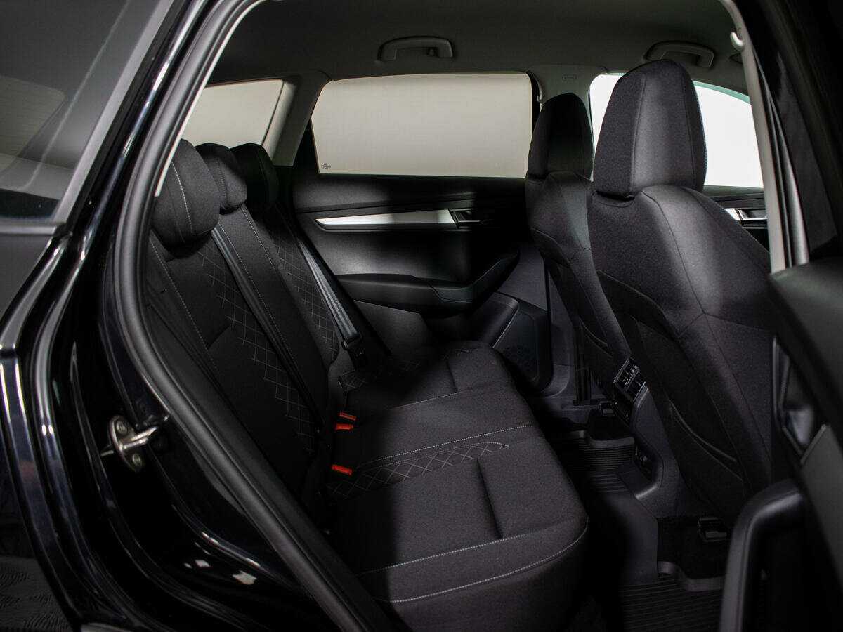 Skoda Karoq б/у, 2020, Автоматическая. Фото: #7