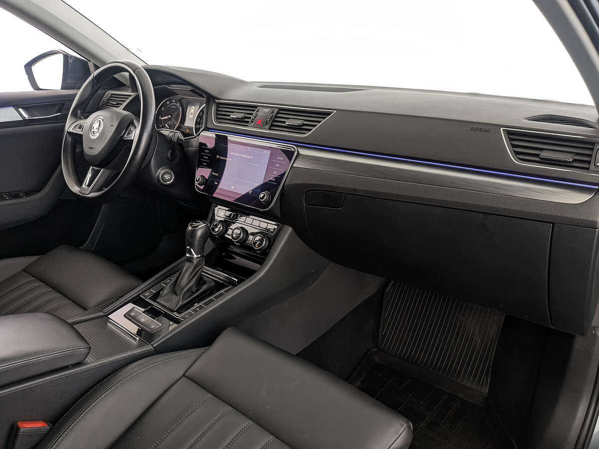 Skoda Superb б/у, 2017, Роботизированная. Фото: #8