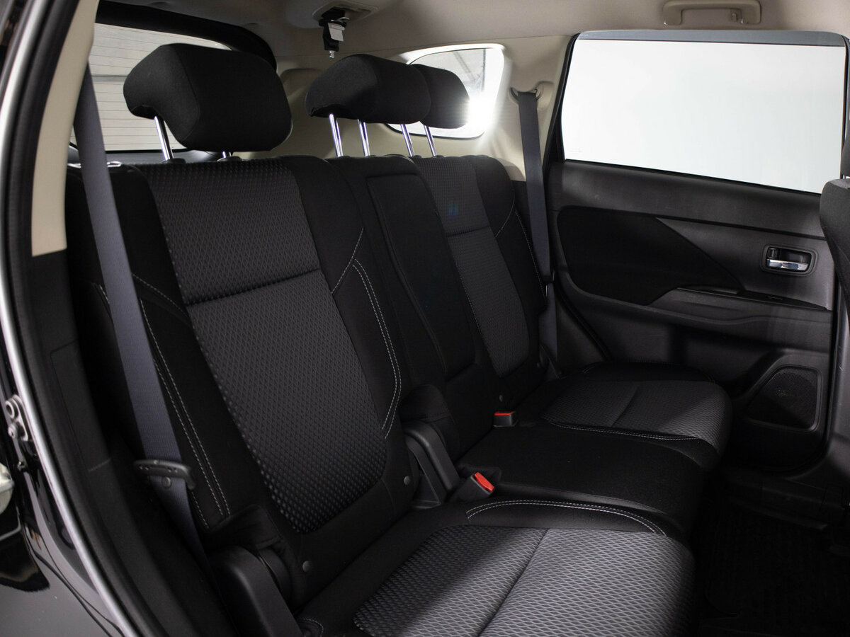 Mitsubishi Outlander б/у, 2020, Вариатор. Фото: #8