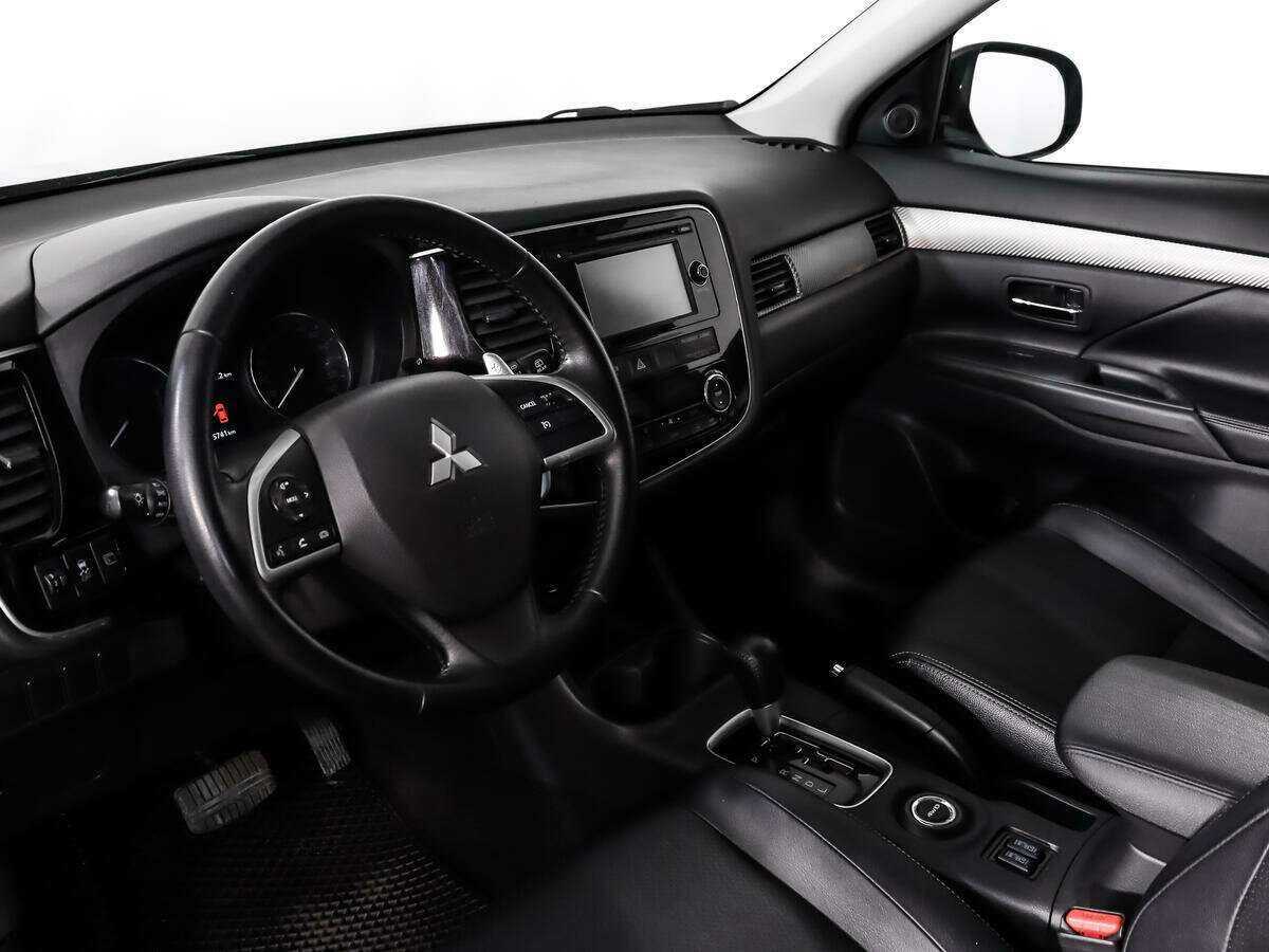 Mitsubishi Outlander б/у, 2013, Вариатор. Фото: #8