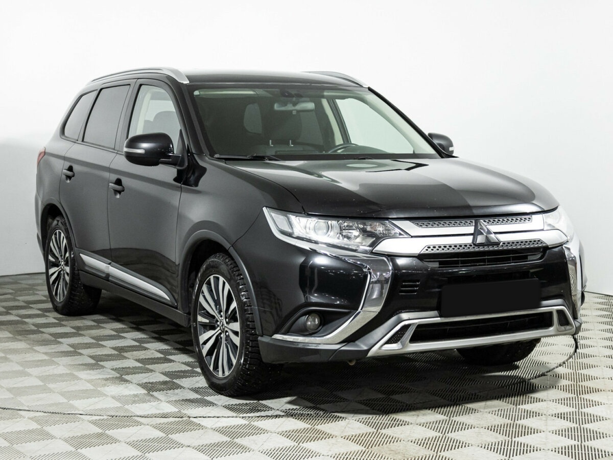 Mitsubishi Outlander б/у, 2018, Вариатор. Фото: #2
