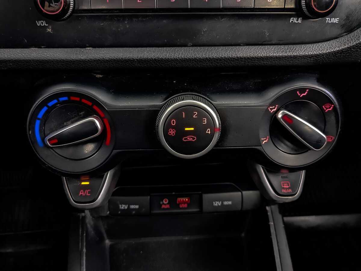 Kia Rio б/у, 2019, Автоматическая. Фото: #16