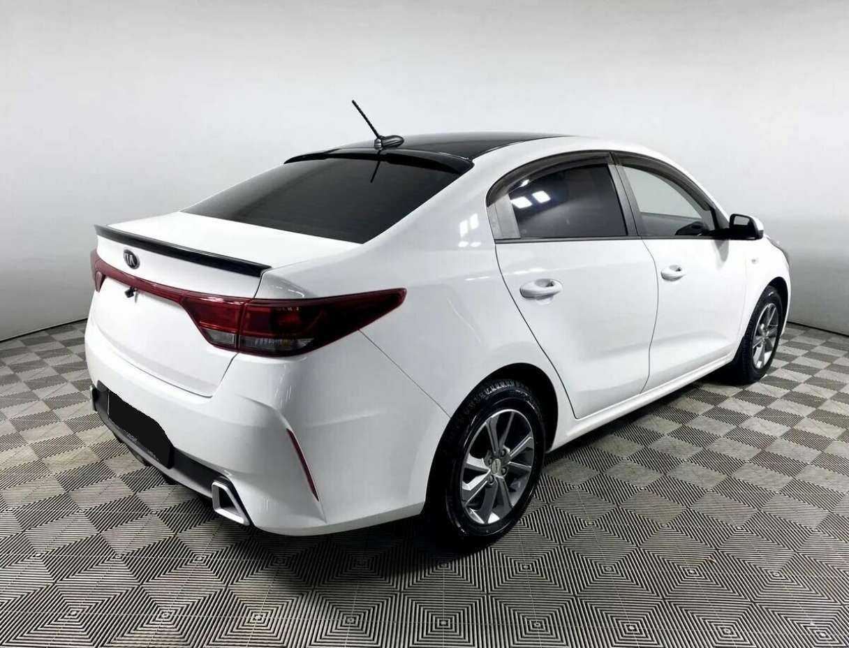 Kia Rio б/у, 2021, Автоматическая. Фото: #3