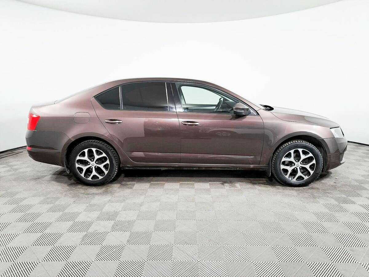 Skoda Octavia б/у, 2014, Механическая. Фото: #3