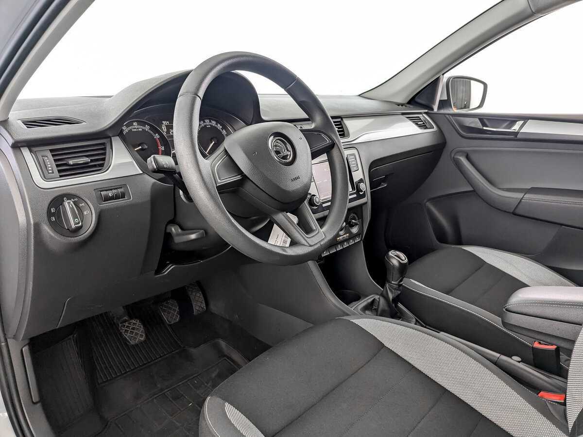 Skoda Rapid б/у, 2018, Механическая. Фото: #13