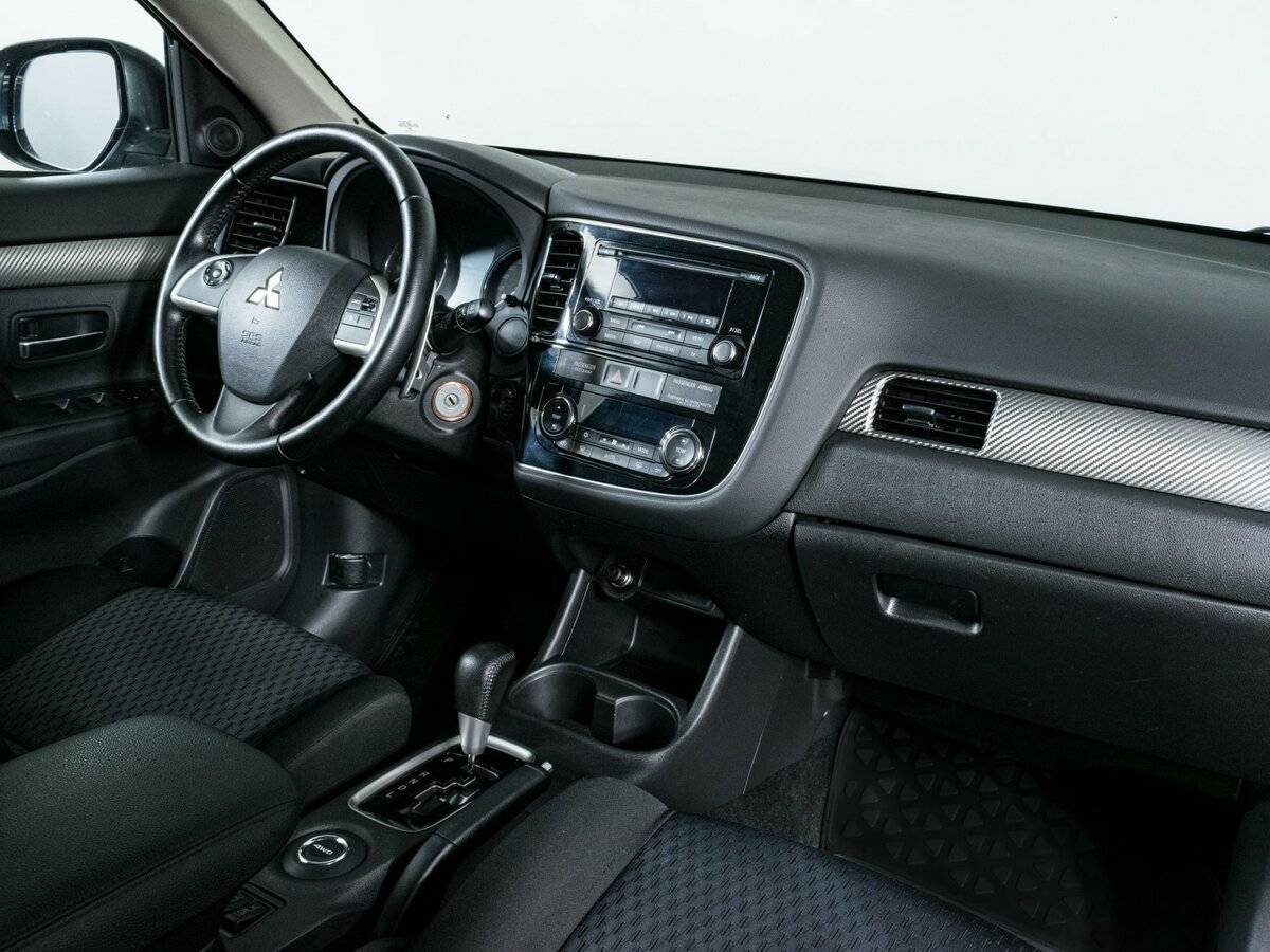 Mitsubishi Outlander б/у, 2012, Вариатор. Фото: #7
