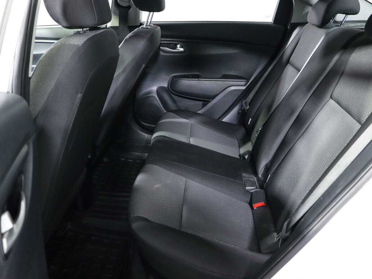 Kia Rio б/у, 2022, Автоматическая. Фото: #9