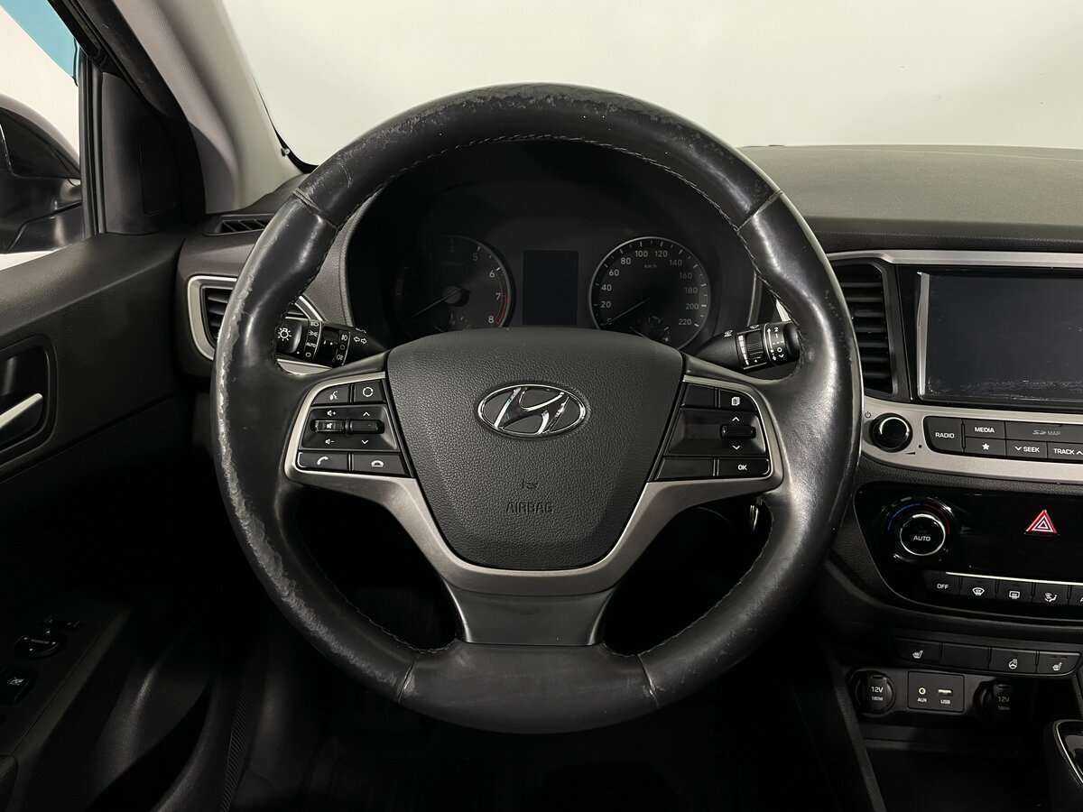 Hyundai Solaris б/у, 2017, Автоматическая. Фото: #9