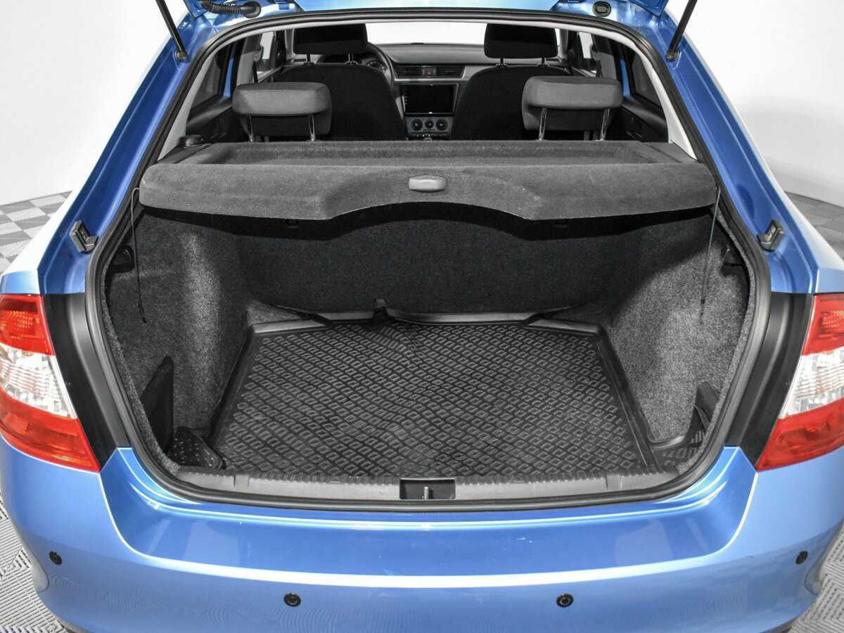 Skoda Rapid б/у, 2014, Механическая. Фото: #17