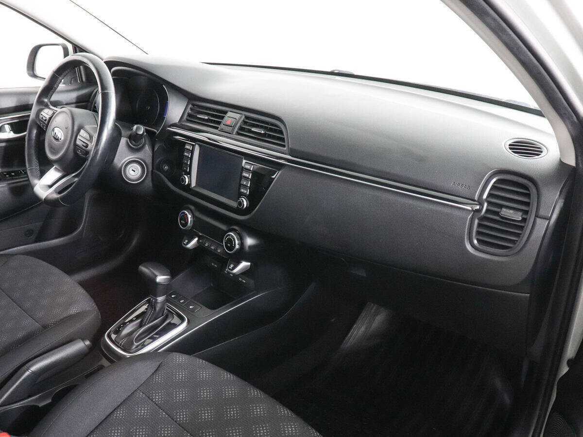 Kia Rio б/у, 2017, Автоматическая. Фото: #9