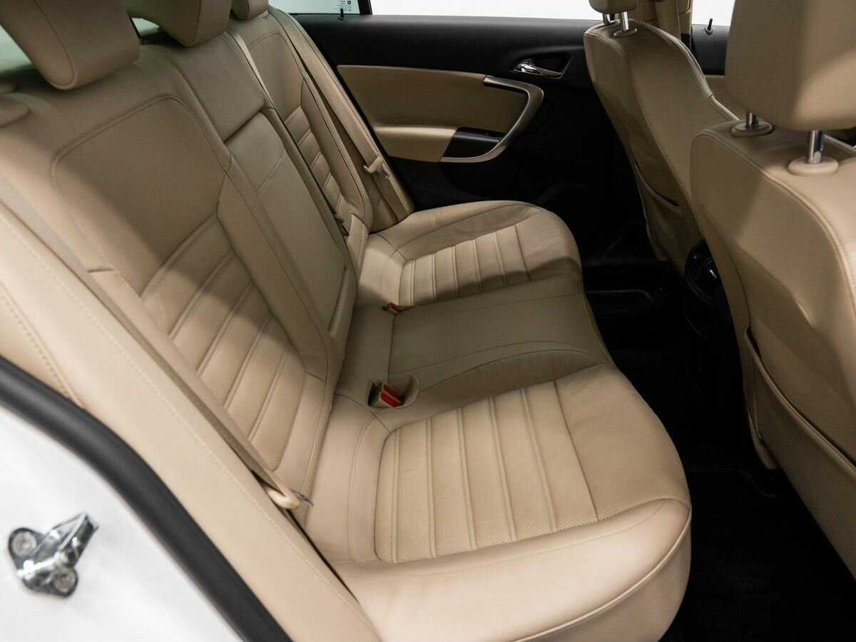 Opel Insignia б/у, 2015, Автоматическая. Фото: #9