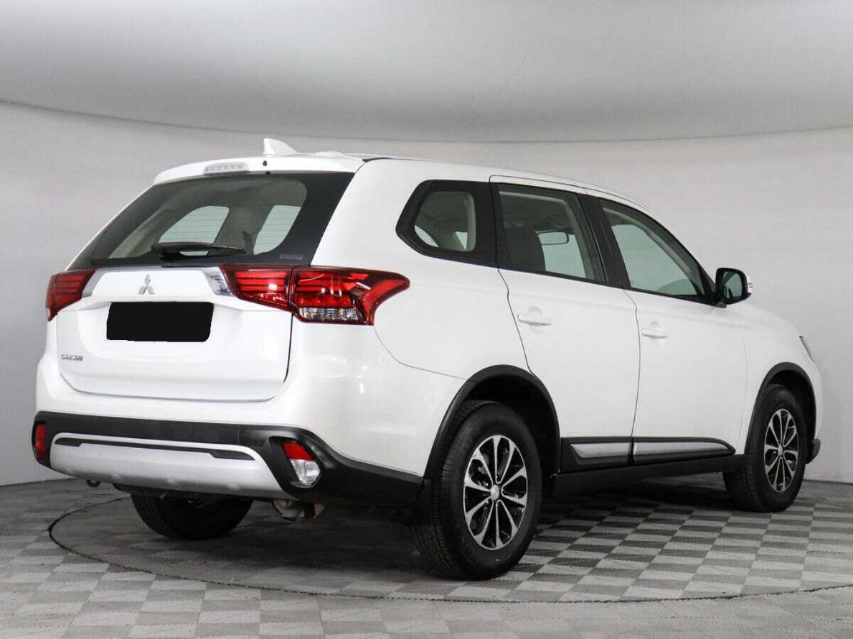 Mitsubishi Outlander б/у, 2020, Вариатор. Фото: #4
