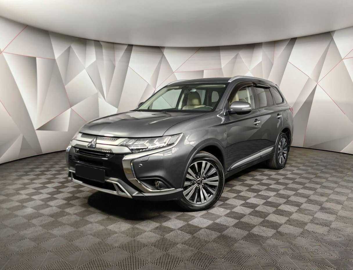 Mitsubishi Outlander б/у, 2019, Вариатор. Фото: #0