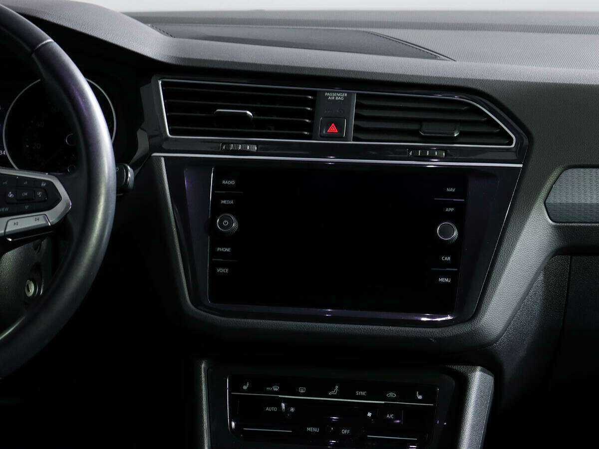 Volkswagen Tiguan б/у, 2020, Роботизированная. Фото: #12