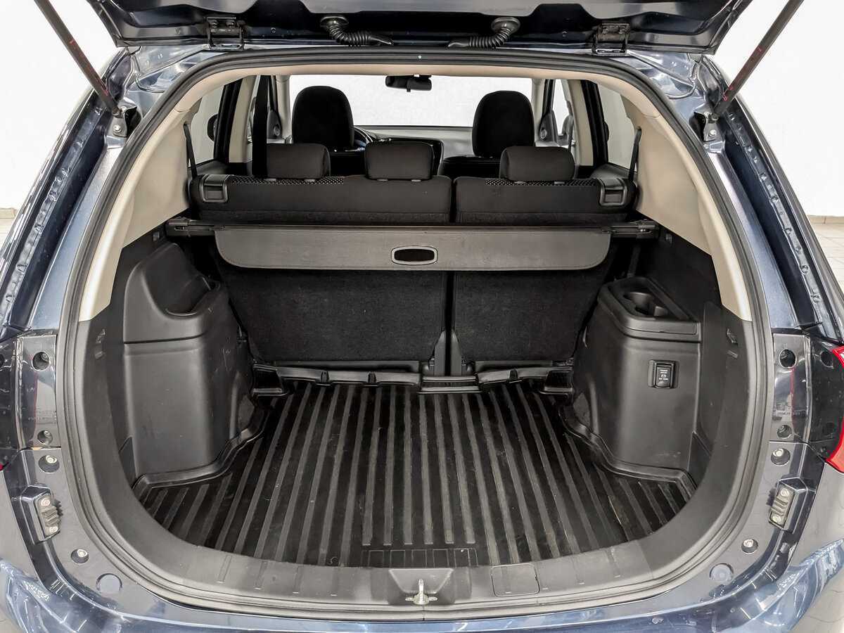 Mitsubishi Outlander б/у, 2017, Вариатор. Фото: #9