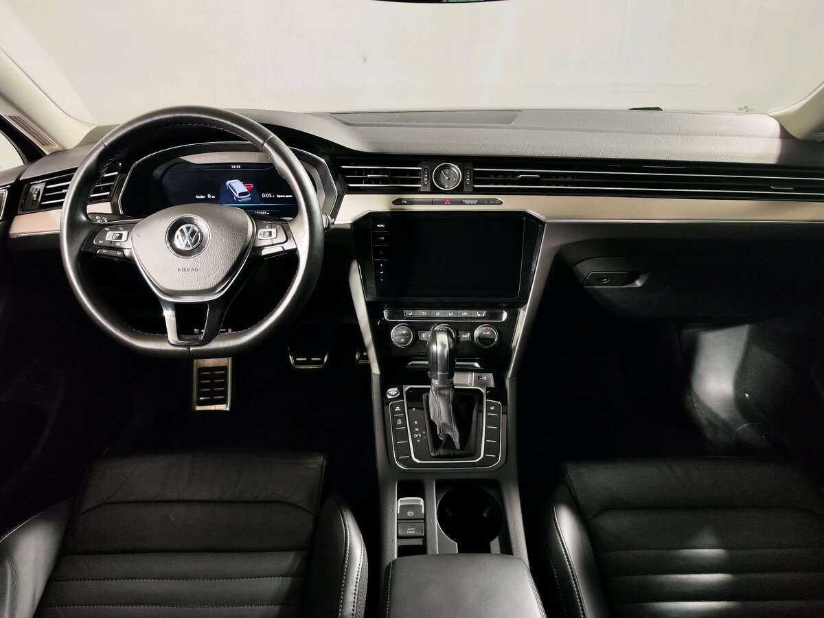 Volkswagen Passat б/у, 2019, Роботизированная. Фото: #14