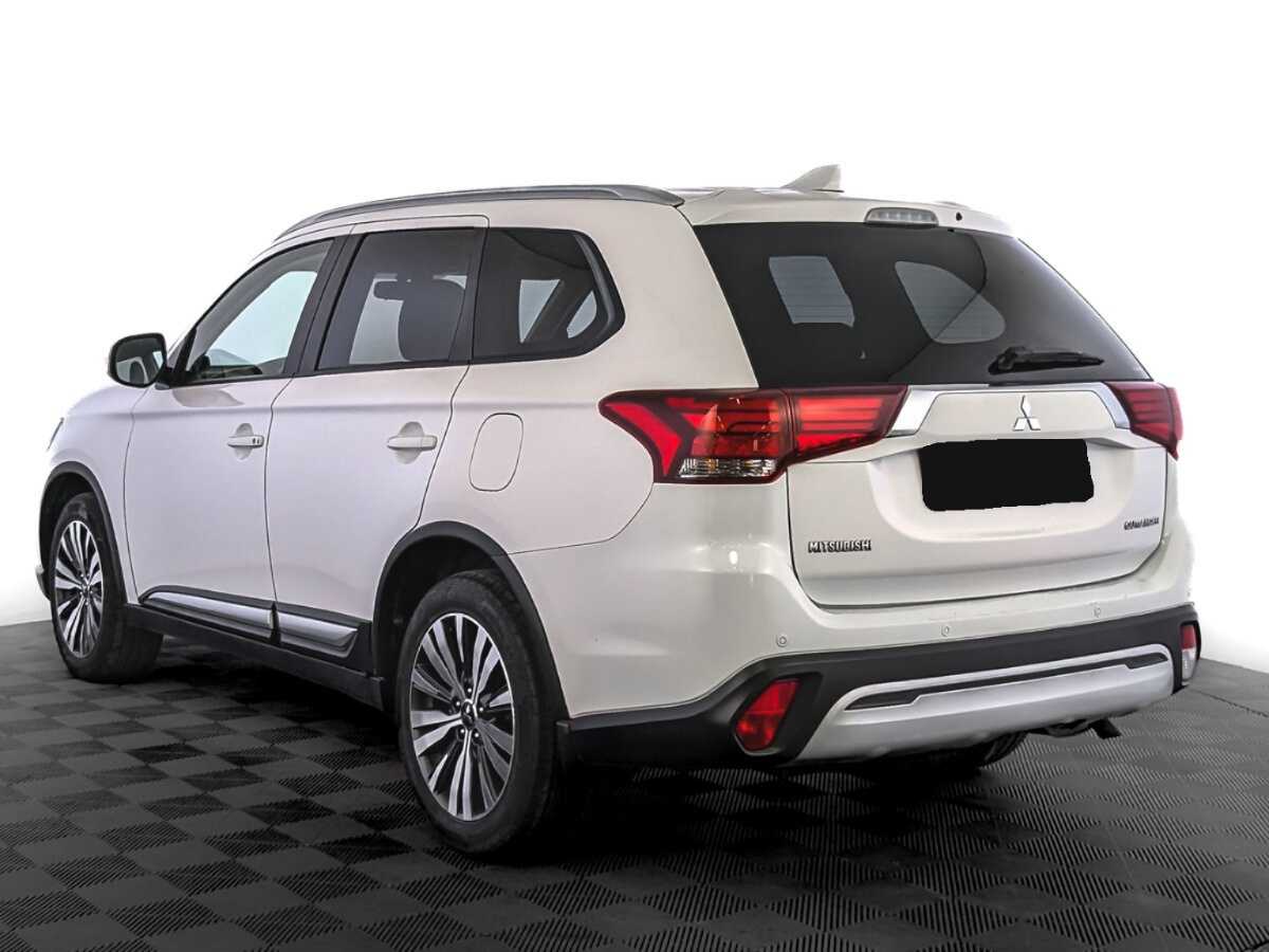 Mitsubishi Outlander б/у, 2019, Вариатор. Фото: #6