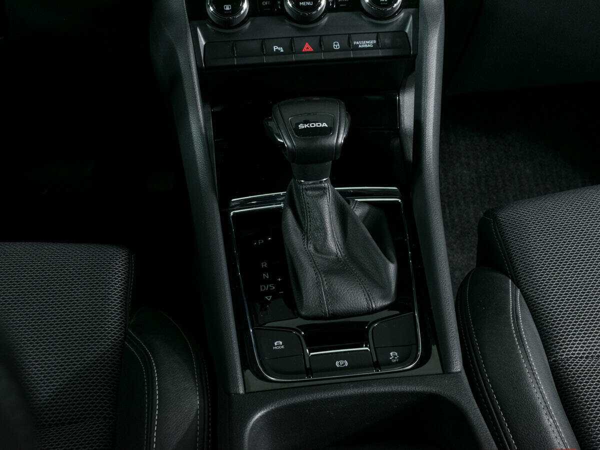 Skoda Karoq б/у, 2022, Автоматическая. Фото: #16