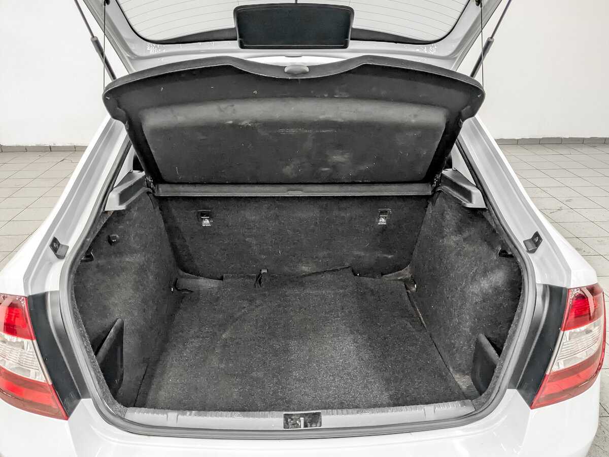 Skoda Rapid б/у, 2017, Механическая. Фото: #9