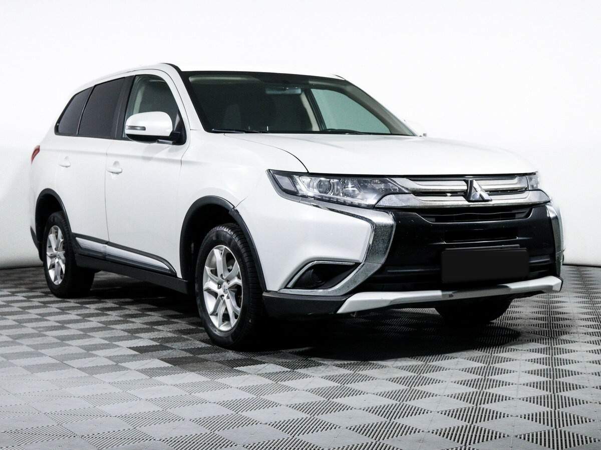 Mitsubishi Outlander б/у, 2015, Вариатор. Фото: #2
