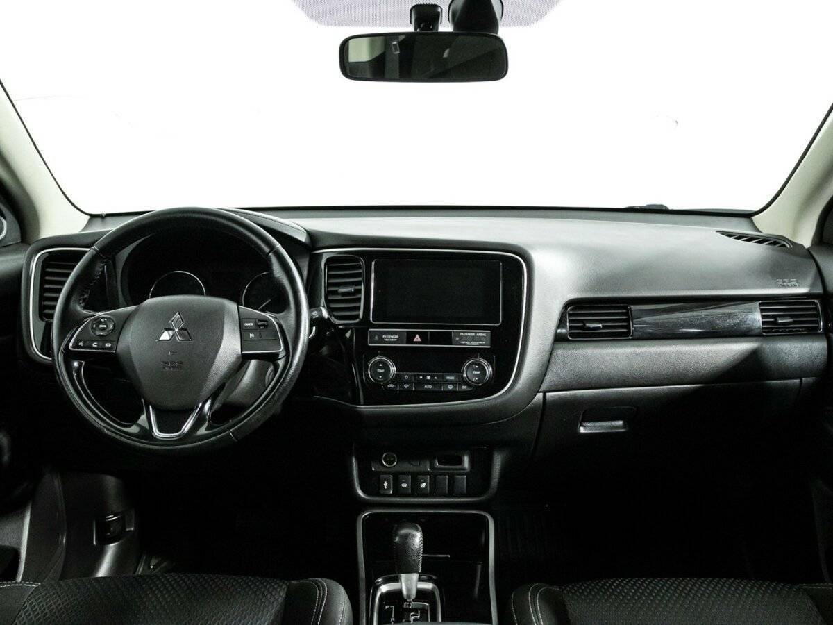 Mitsubishi Outlander б/у, 2019, Вариатор. Фото: #12