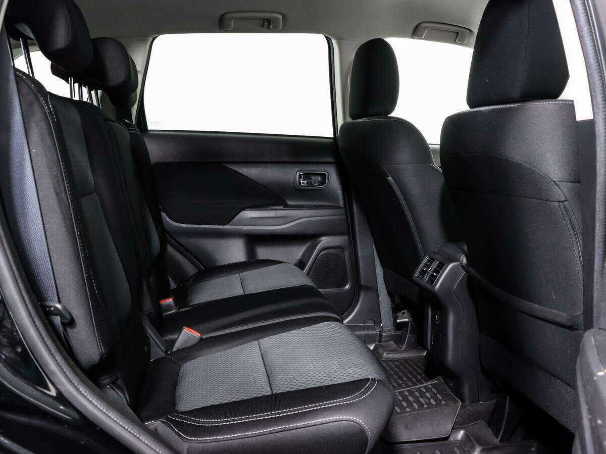 Mitsubishi Outlander б/у, 2020, Вариатор. Фото: #10