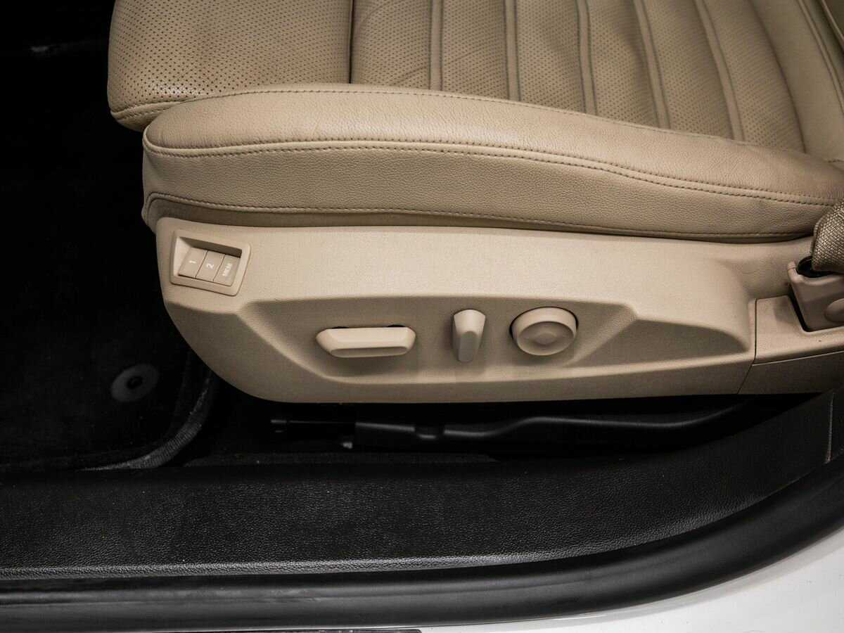 Opel Insignia б/у, 2015, Автоматическая. Фото: #15