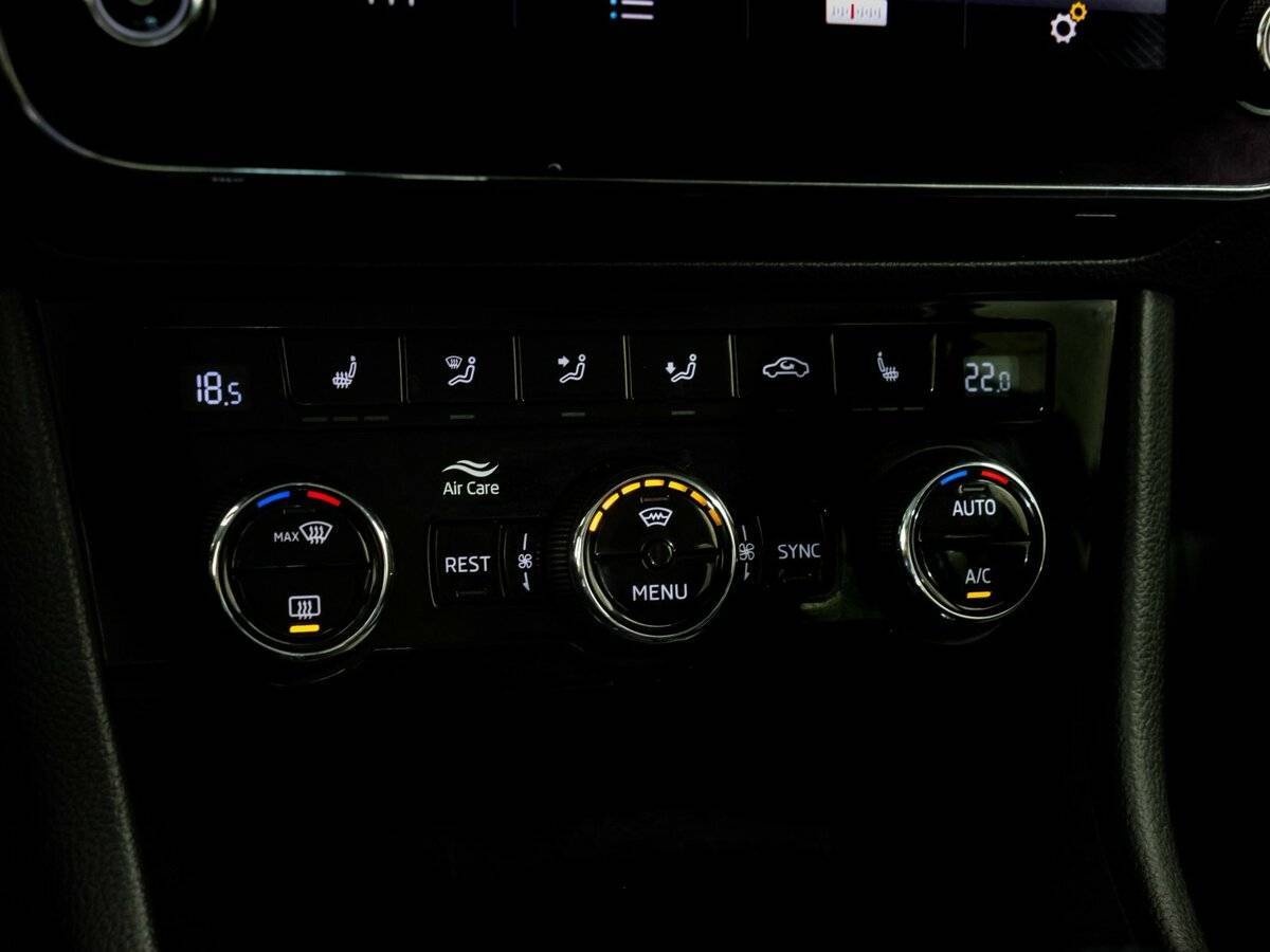 Skoda Superb б/у, 2017, Роботизированная. Фото: #16