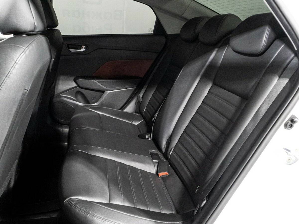 Hyundai Solaris б/у, 2020, Автоматическая. Фото: #9