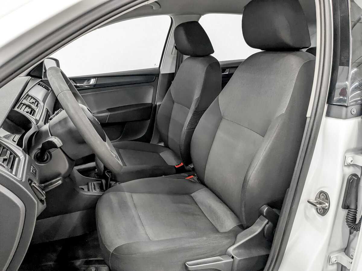 Skoda Rapid б/у, 2017, Механическая. Фото: #19