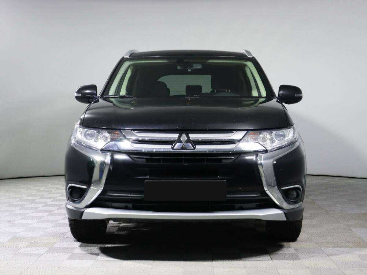 Mitsubishi Outlander б/у, 2018, Вариатор. Фото: #1