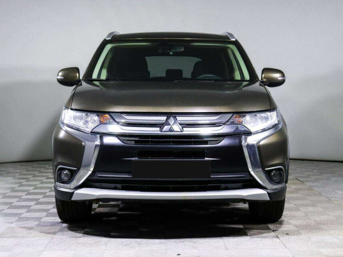 Mitsubishi Outlander б/у, 2018, Вариатор. Фото: #1