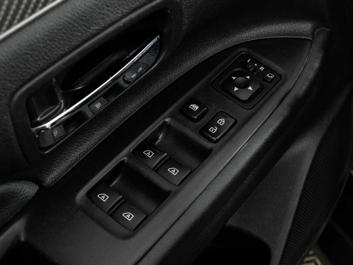 Mitsubishi Outlander б/у, 2021, Вариатор. Фото: #17