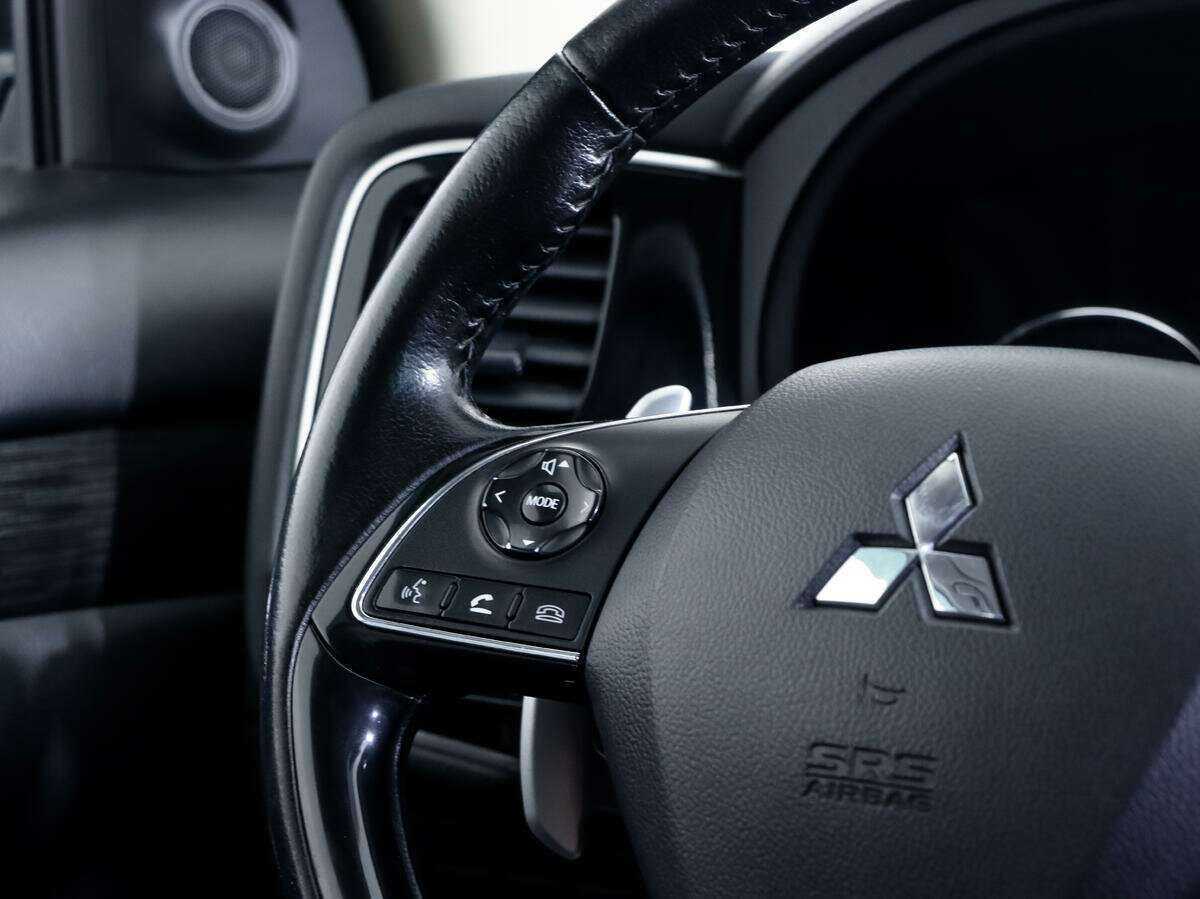 Mitsubishi Outlander б/у, 2015, Вариатор. Фото: #15