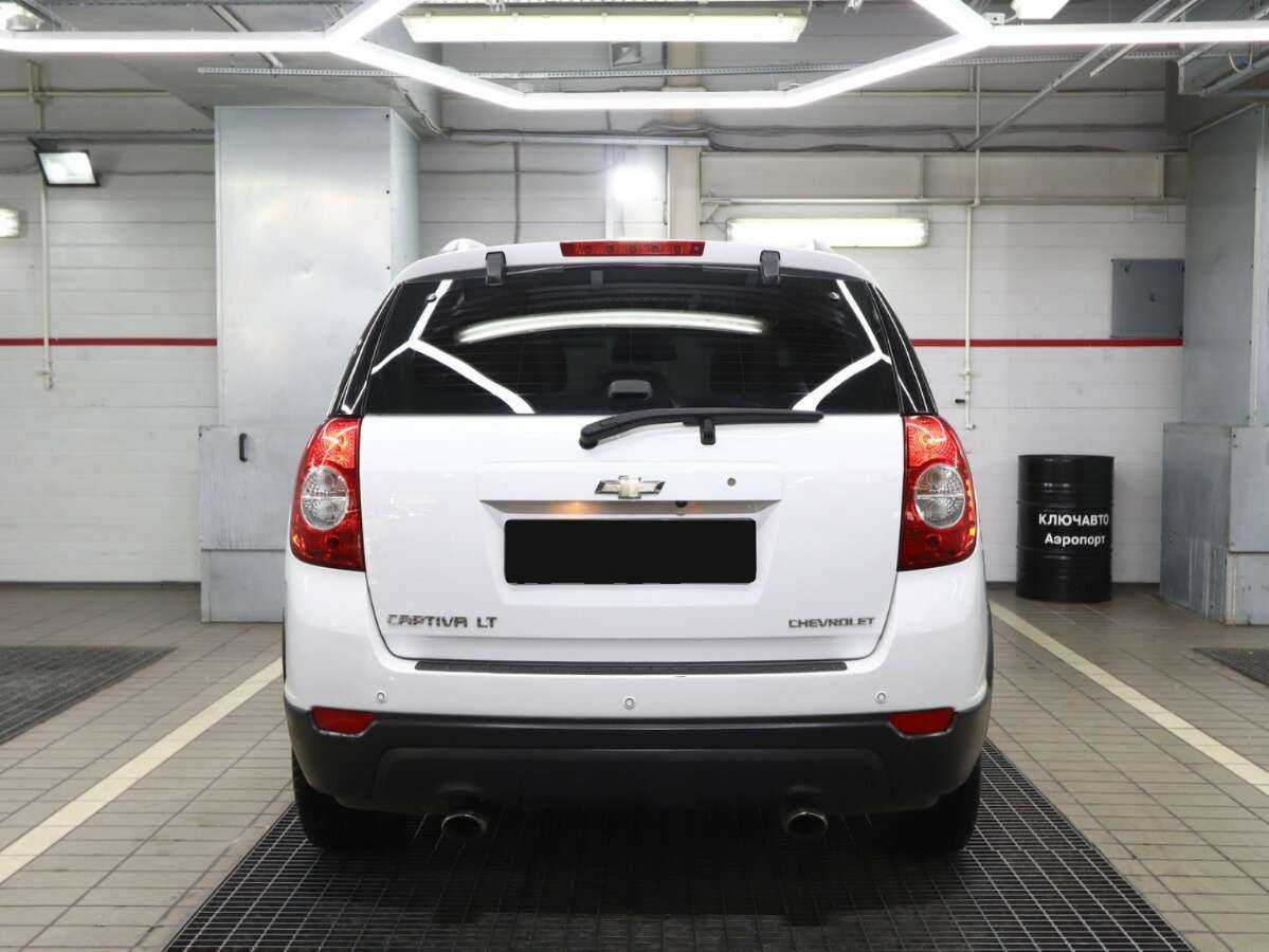 Chevrolet Captiva б/у, 2012, Автоматическая. Фото: #3