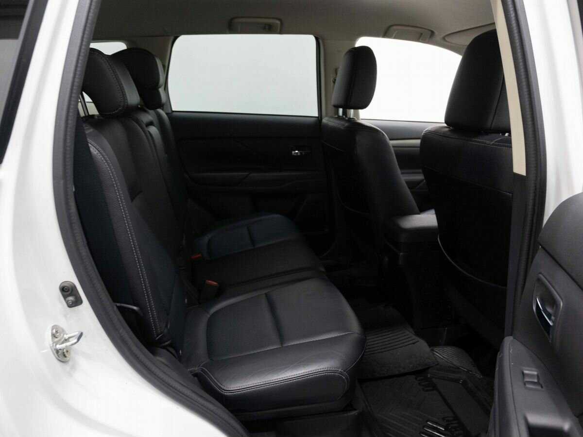 Mitsubishi Outlander б/у, 2012, Вариатор. Фото: #10