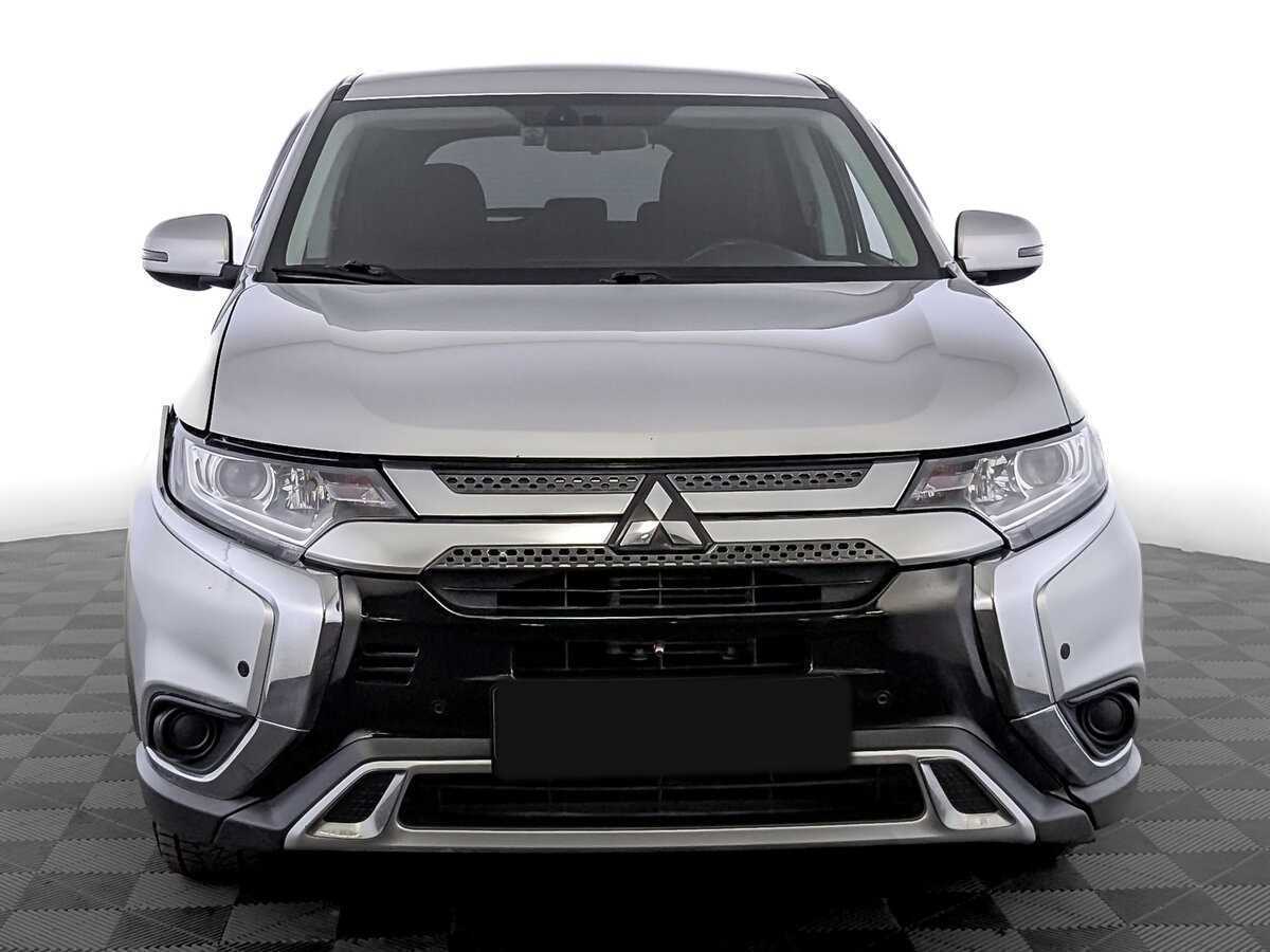 Mitsubishi Outlander б/у, 2019, Вариатор. Фото: #1