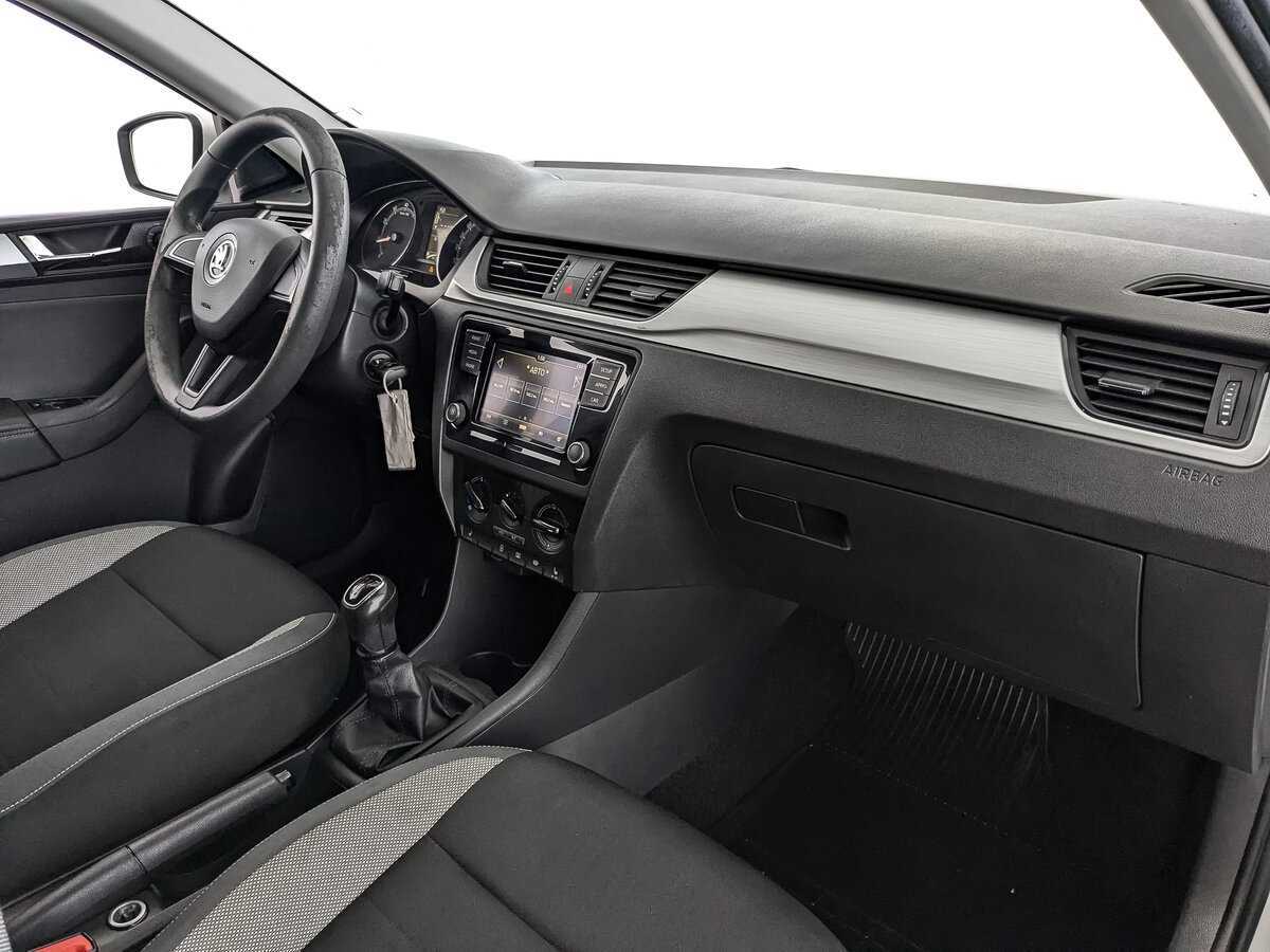 Skoda Rapid б/у, 2019, Механическая. Фото: #8