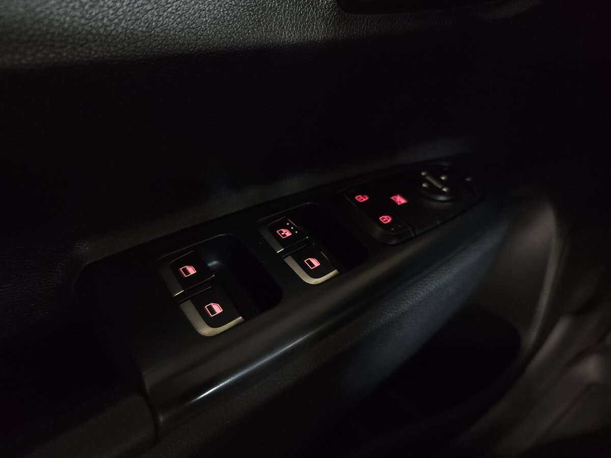 Kia Rio б/у, 2018, Автоматическая. Фото: #8