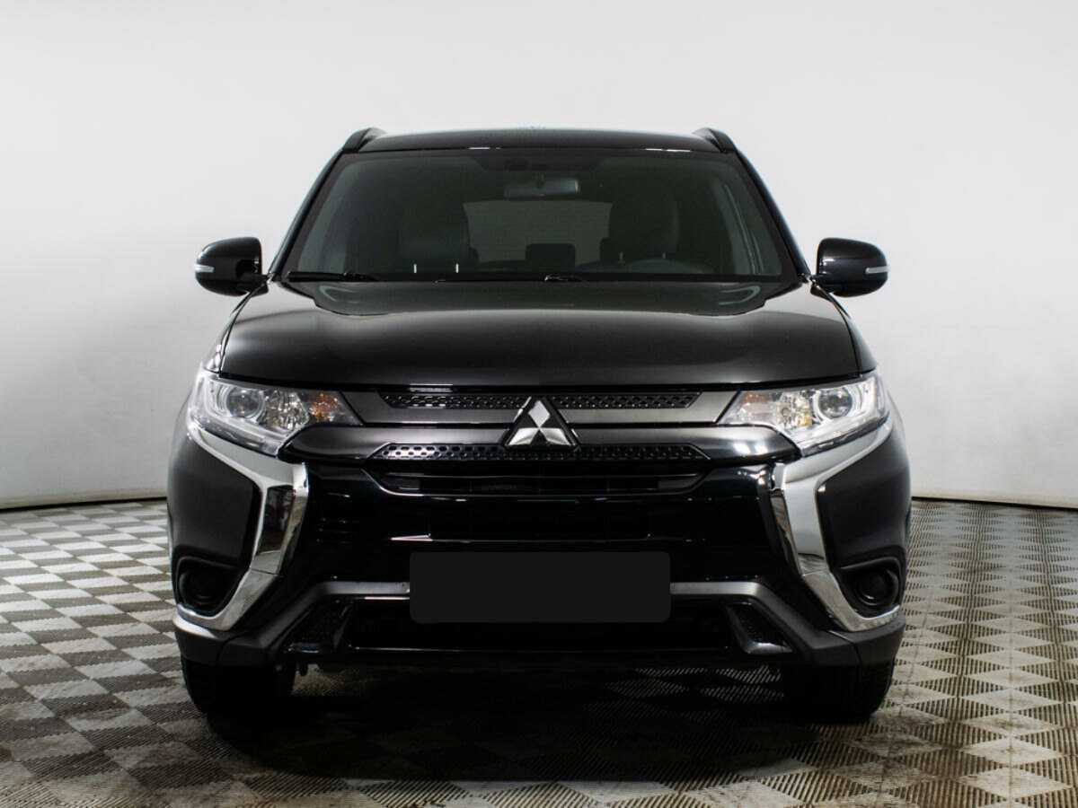 Mitsubishi Outlander б/у, 2021, Вариатор. Фото: #1