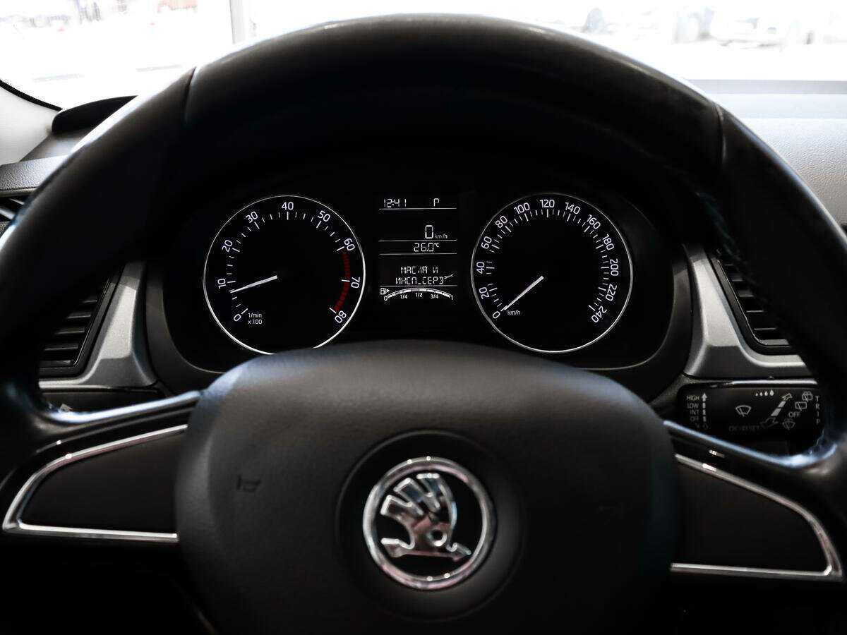 Skoda Rapid б/у, 2016, Автоматическая. Фото: #13