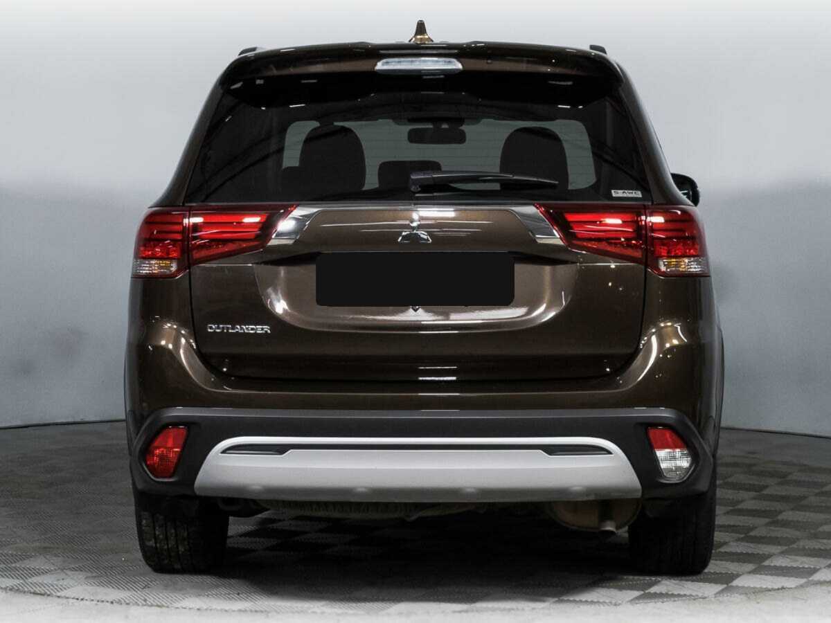 Mitsubishi Outlander б/у, 2021, Вариатор. Фото: #5