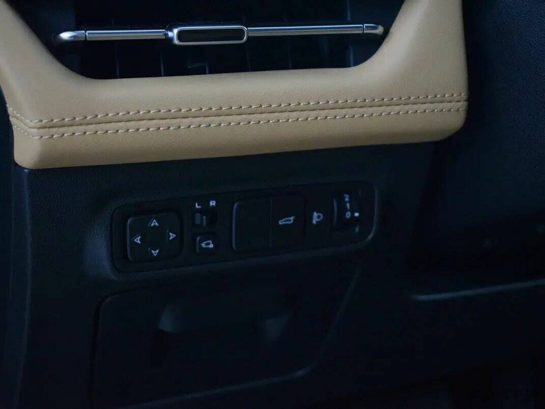 Changan UNI-K б/у, 2024, Автоматическая. Фото: #12