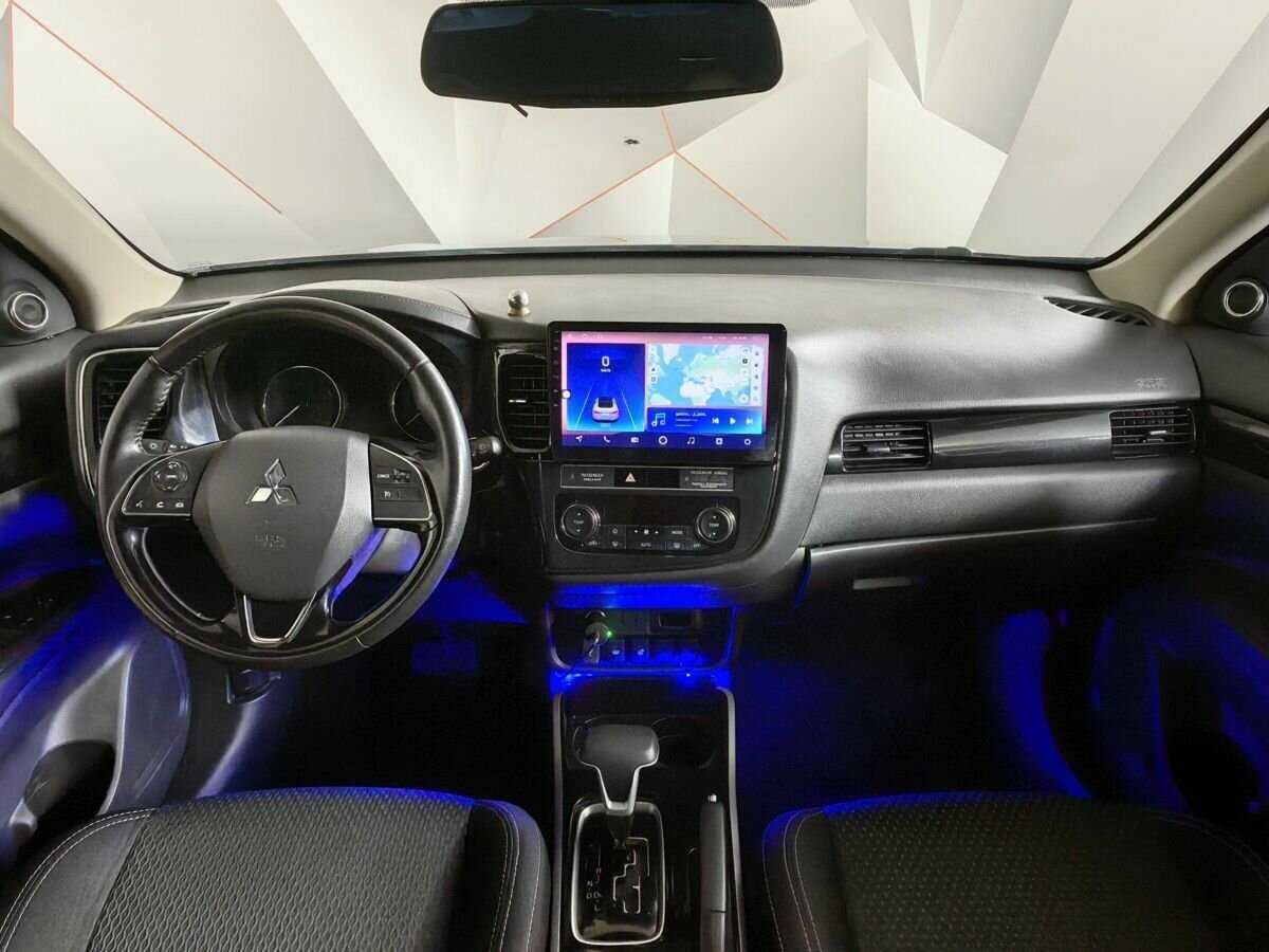 Mitsubishi Outlander б/у, 2019, Вариатор. Фото: #9