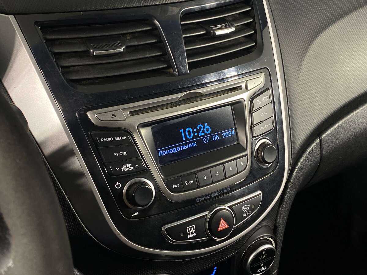 Hyundai Solaris б/у, 2015, Автоматическая. Фото: #11