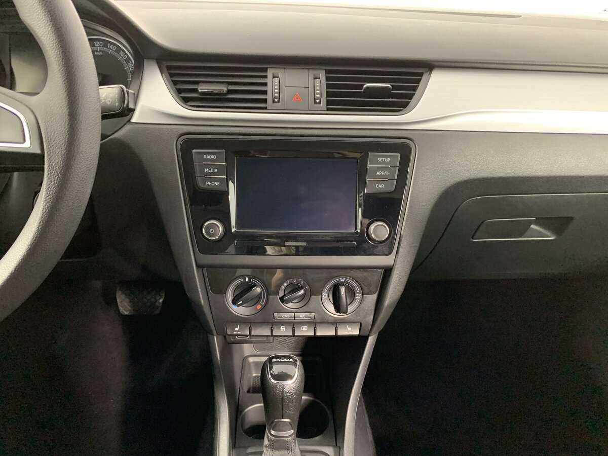 Skoda Rapid б/у, 2019, Автоматическая. Фото: #10